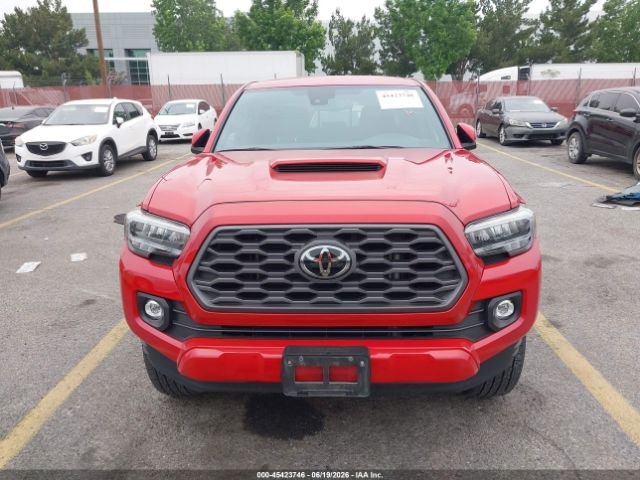 2022 TOYOTA Tacoma