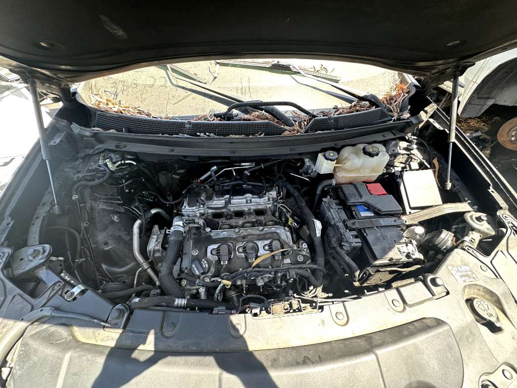2018–2024 Chevrolet Equinox, 2018–2024 GMC Terrain Fuse Box — used auto part near 90001